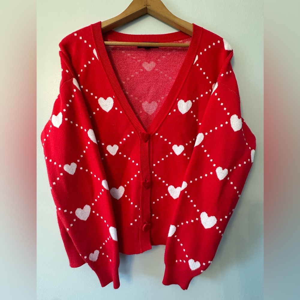 Red Heart-Print V-Neck Cardigan Sweater Women’s Size XS